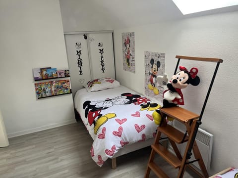 maison agréable pour 6 a 5 mm de Disney House in Magny-le-Hongre