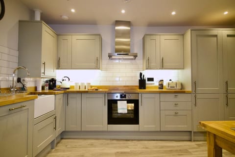 Food and drinks, stove, kitchen