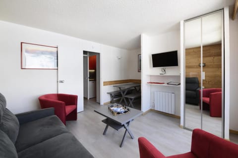 Résidence Les Glaciers 1 Et 2 - Appartement rénové · Proche des pistes · Vue Pistes MAE-3664 Apartment in Mâcot-la-Plagne