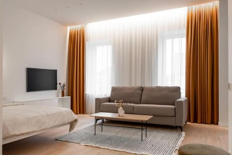 Living room, Photo of the whole room