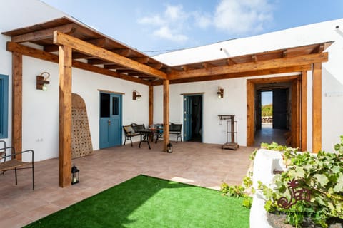 Patio, Inner courtyard view