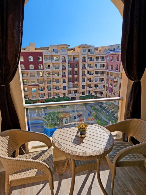 Balcony/Terrace, Pool view