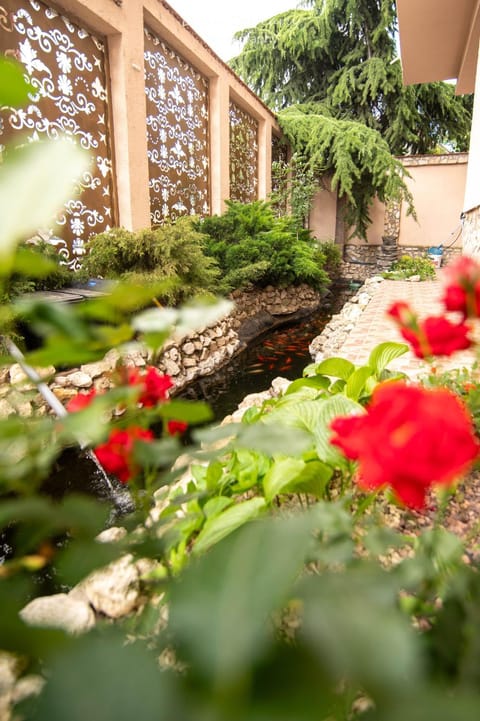 Garden, Garden view