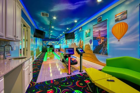 Orlando Best Secret 2025 Large Luxury Vacation Home House in Four Corners