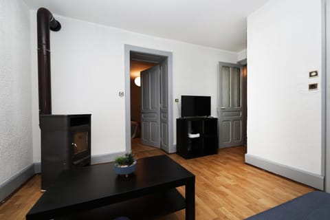 Communal lounge/ TV room, TV and multimedia