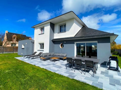 Maison L'Hermine (à 600m de la plage de Morgat) House in Crozon