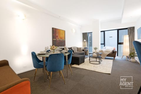 Living room, Dining area