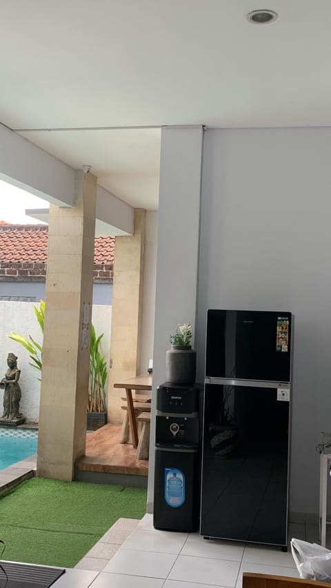 Chua Guest house Canggu Bed and Breakfast in North Kuta