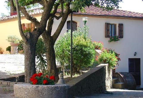 Fattoria Casanova Farm Stay in Tuscany