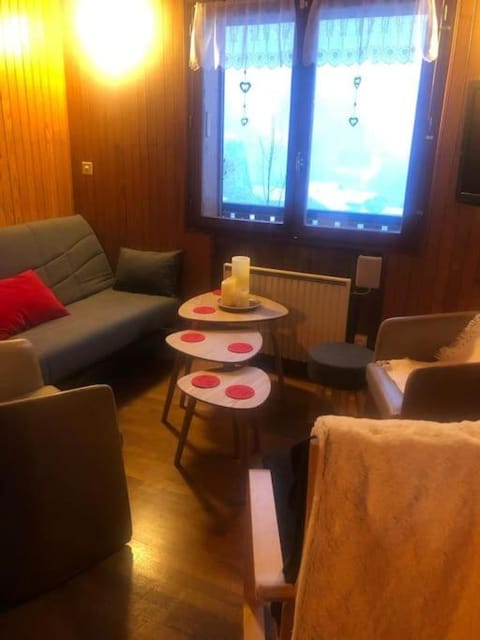 Chalet de montagne Pierre et Gaby non-fumeur hôte non professionnel Chalet in Haute-Savoie