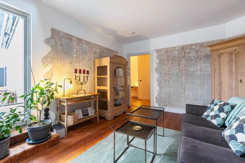 Property building, Living room