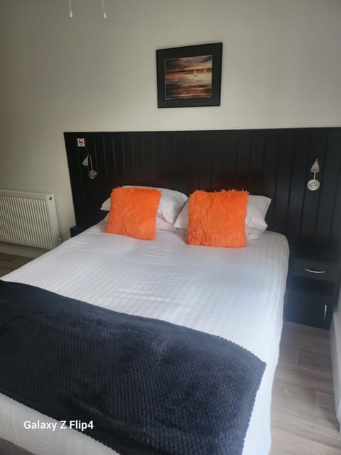 The Dock Hotel Bed and Breakfast in Amble