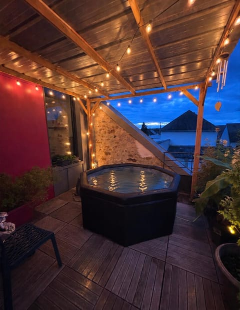 Night, Hot Tub, Spa and wellness centre/facilities