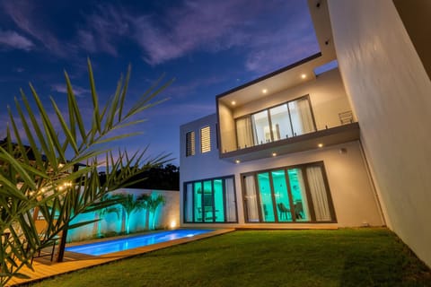 Property building, Night, Garden, Garden view, Pool view, Swimming pool