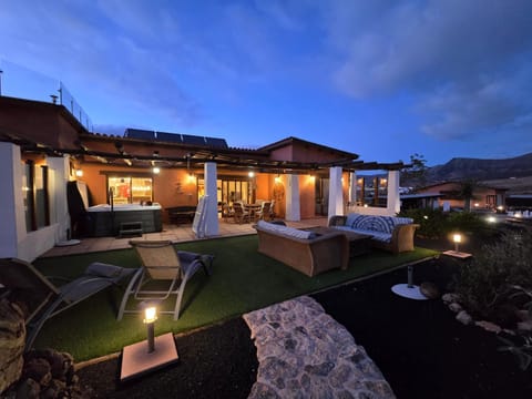 Property building, Off site, Night, Garden, Hot Tub, Hot Tub, Balcony/Terrace, Garden view, sunbed