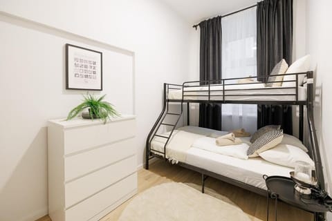 Bed, bunk bed