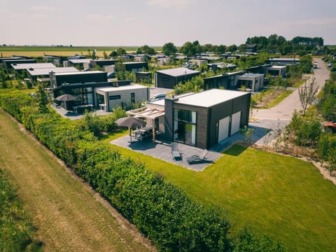 Property building, Bird's eye view