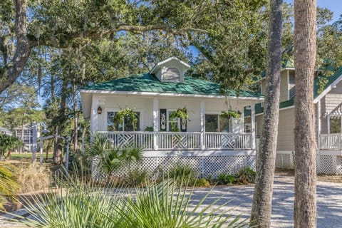 New Listing! Home on Davis Love House in Fripp Island
