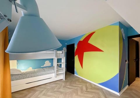 Photo of the whole room, bunk bed