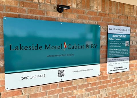 Lakeside Motel, Cabins and RV Cabin in Lake Texoma