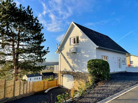View (from property/room), Parking