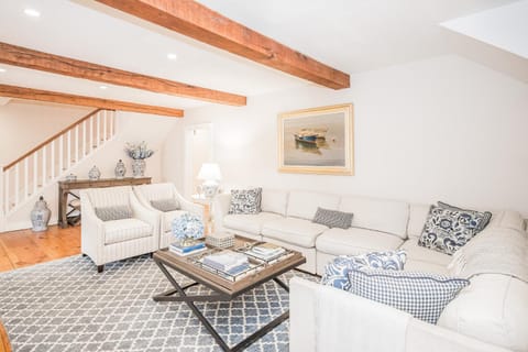 Close to Dtwn Nantucket! Group Getaway with Patio House in Nantucket