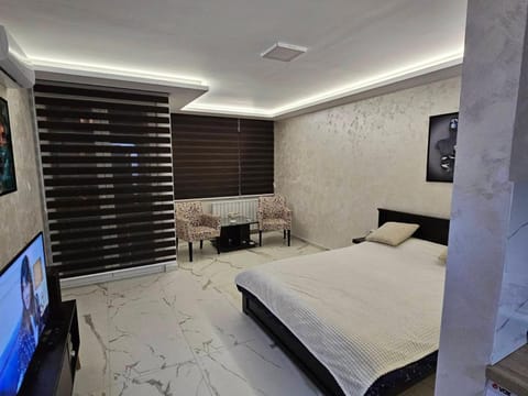 Stan na dan Jovanovic Apartment in Belgrade