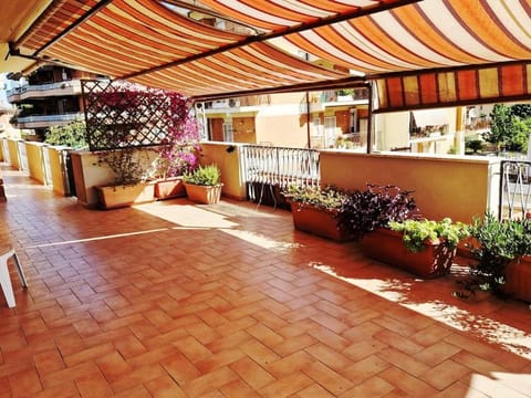 Balcony/Terrace, Balcony/Terrace