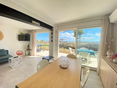 Property building, Living room, Sea view