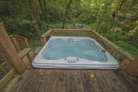 Gabriele Cabin Rustic Retreat Near Downtown Cabin in Chattanooga