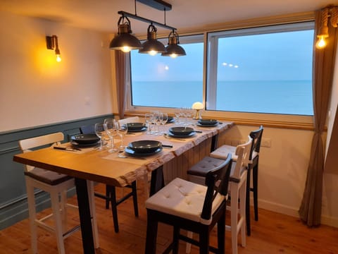 Seating area, Sea view
