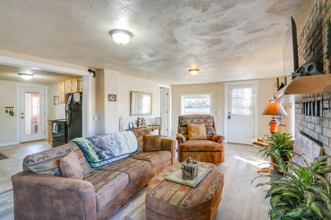 Downtown Del Norte Home Near Hiking and Fishing! House in Del Norte