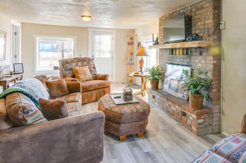 Downtown Del Norte Home Near Hiking and Fishing! House in Del Norte