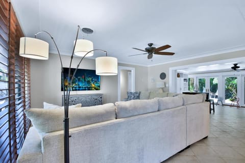 Zen Pool Home House in Lighthouse Point