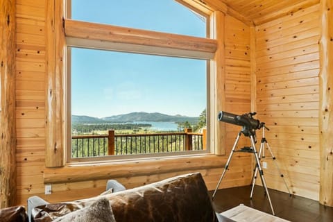 Hidden Haven Estate House in Big Bear