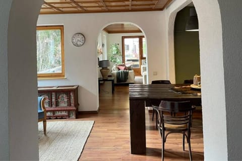 Day, Winter, Library, Living room