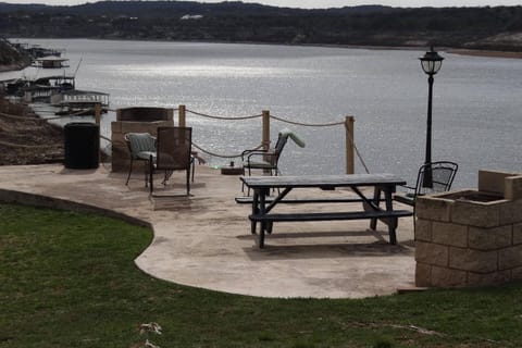 3107 The Island House in Lago Vista