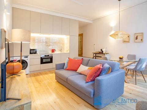 TV and multimedia, Kitchen or kitchenette, Living room, Seating area, Dining area, minibar, pet friendly, stove