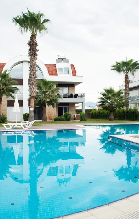 Property building, Pool view, Swimming pool
