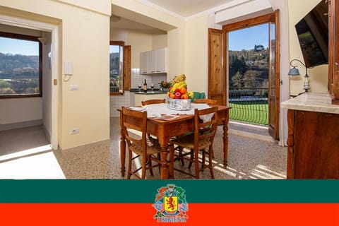 View (from property/room), Balcony/Terrace, City view, Area and facilities, hair dresser, kitchen