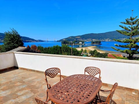 Natural landscape, View (from property/room), Balcony/Terrace, Sea view
