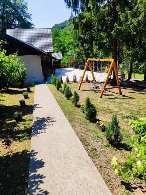 Day, Natural landscape, Children play ground, Garden, Garden view