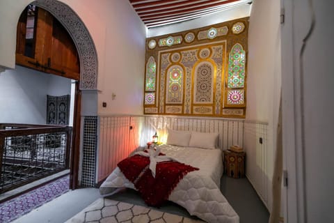Bed, Living room, Photo of the whole room, Bedroom, Internal: Not applicable to any particular room
