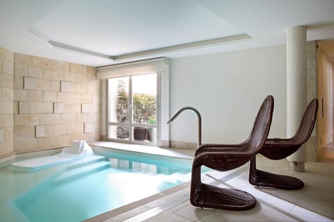 Spa and wellness centre/facilities, Area and facilities