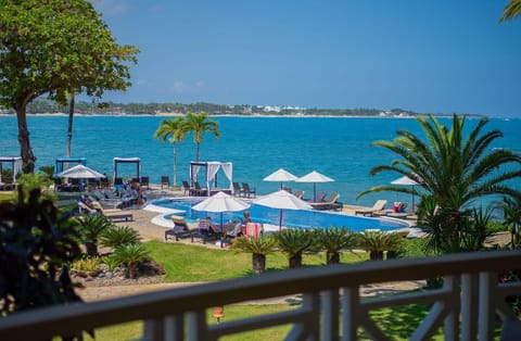 Natural landscape, Beach, Pool view, Sea view, Swimming pool