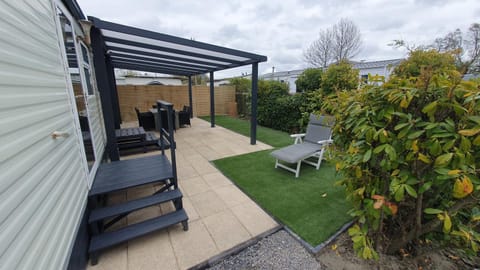 Meerbrise House in Brouwershaven