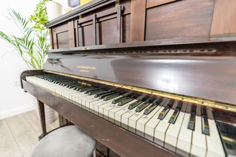 Prestige Guest House Cambridge Modern Ensuite Rooms Bed and Breakfast in Cambridge