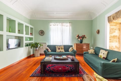 Communal lounge/ TV room, Living room