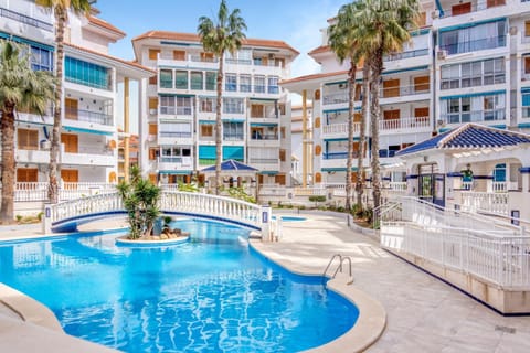 Property building, Swimming pool