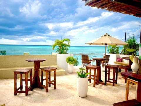 View (from property/room), Seating area, Sea view